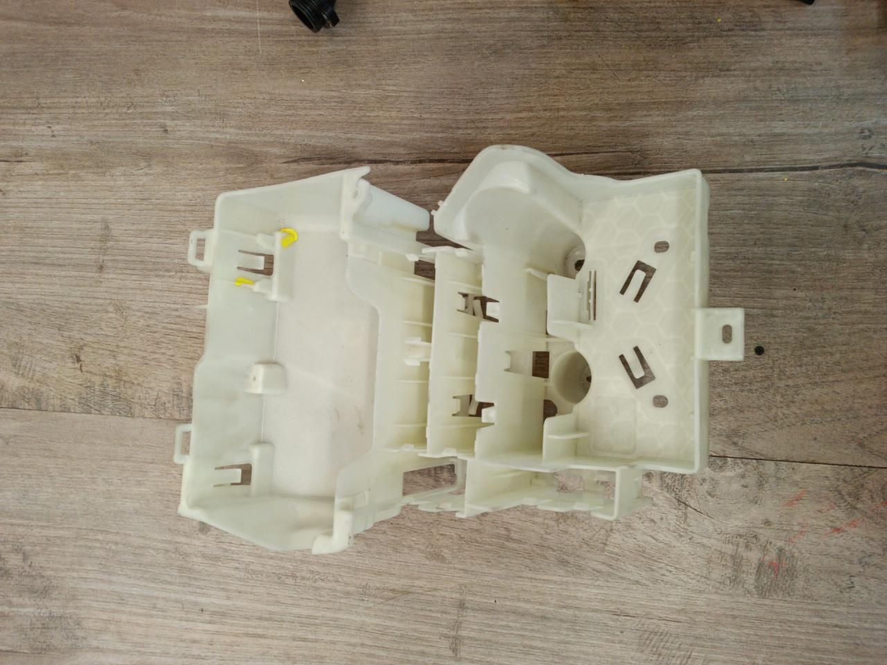 кронштейн (крепление) BMW X5 G05 2022, 3.0 л., B58B30C, бензин, АКПП, c27, внедорожник 5 дв., полный привод, 8780755, 61138780755 - фото №1