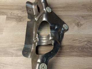 кронштейн (крепление) BMW X5 G05 [рестайлинг] G05 2024, 4.4 л., S68B44A, бензин, АКПП, c5a, внедорожник 5 дв., полный привод, 51759477798, 9477798