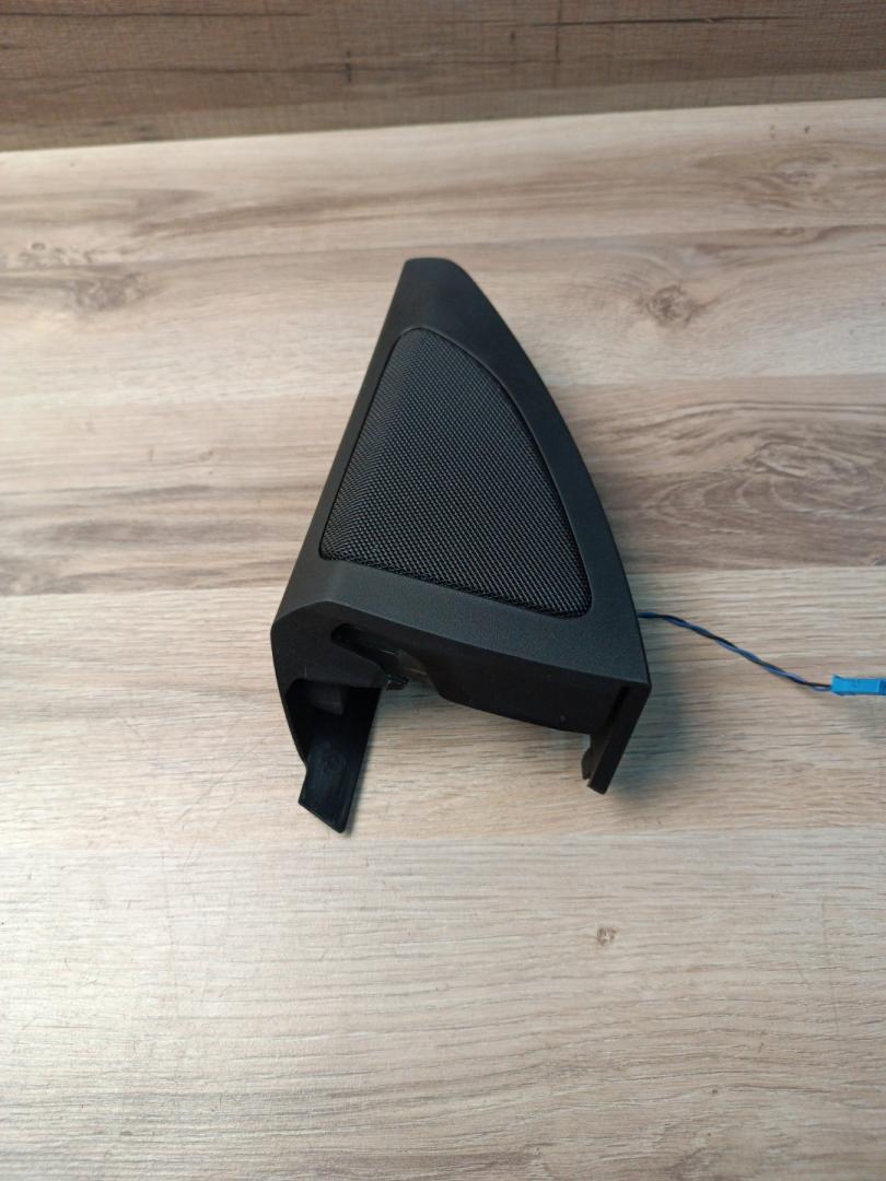 Накладка (сетка) динамика BMW X5 G05 2022, 3.0 л., B58B30C, бензин, АКПП, c27, внедорожник 5 дв., полный привод, 7445515, 51339460499, 9460499 - фото №1