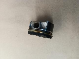 поршень BMW X5 G05 [рестайлинг] G05 2024, 4.4 л., S68B44A, бензин, АКПП, c5a, внедорожник 5 дв., полный привод, 11255A1DCC3, 5A1DCC3