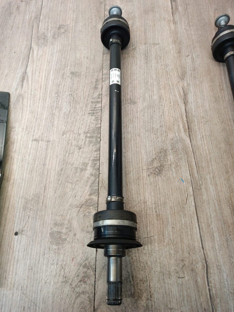 полуось задняя (приводной вал, ШРУС) BMW X3 G01 2020, 3.0 л., B58B30B, бензин, c1m, внедорожник 5 дв., полный привод, 33208689746, 8689746 - фото №1