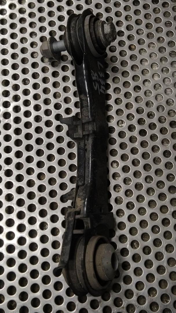 рычаг задний правый BMW 5 серия G30/G31 2018, 2.0 л., гибрид, black sapphire metallic (475), седан, задний привод, правый руль, 33326867538, 6867538 - фото №1