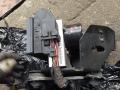 блок ABS Mercedes-Benz M-Класс W164 2006, 3.2 л., дизель, АКПП, серебряно голубой, полный привод, правый руль, A2515450832 - фото №2