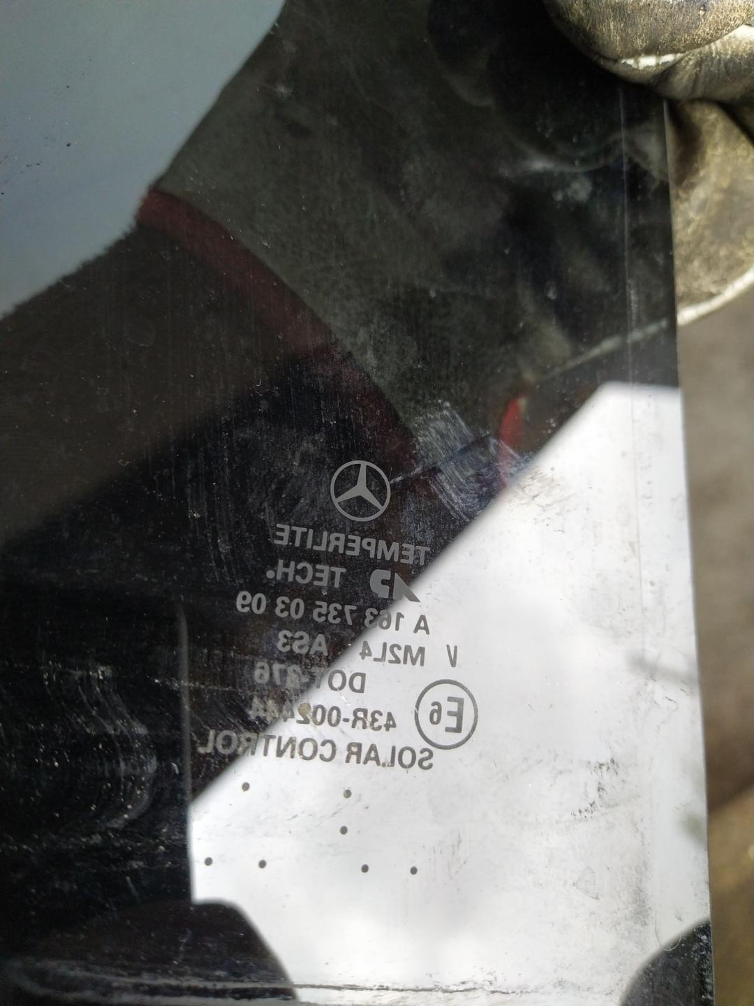 стекло двери задней левой Mercedes-Benz M-Класс W163 2001, 2.7 л., OM 612.963, дизель, внедорожник 5 дв., 1637350309 - фото №1