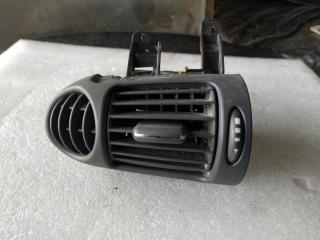 дефлектор обдува салона Mercedes-Benz C-Класс W203/S203/CL203 [рестайлинг] 2005, 2.2 л., OM 646.962, дизель, седан, 2038300654
