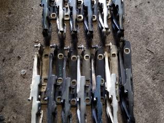 петля капота правая Mercedes-Benz E-Класс W211/S211 [рестайлинг] 2006, A2118800228, A2118800428