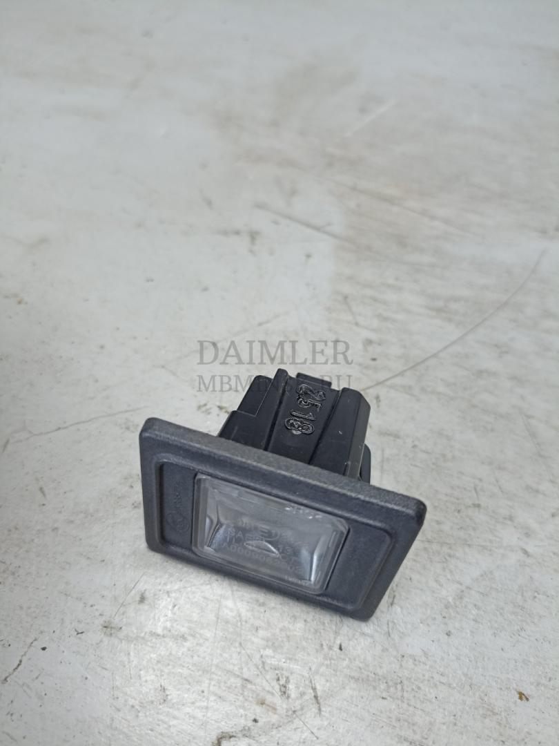 подсветка номера Mercedes-Benz GLC-Класс X253/C253 2018, 2.1 л., OM 651.921, дизель, АКПП, черный, A0009062903 - фото №1