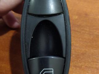 кнопка стеклоподъемника двери Mercedes-Benz E-Класс W211/S211 [рестайлинг] 2007, 2.1 л., OM 646.821, дизель, АКПП, чёрный, седан, задний привод, правый руль, A2118219658
