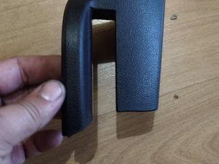 накладка на сиденье правая Mercedes-Benz E-Класс W211/S211 [рестайлинг] 2007, 2.1 л., OM 646.821, дизель, АКПП, чёрный, седан, задний привод, правый руль, A2119180836