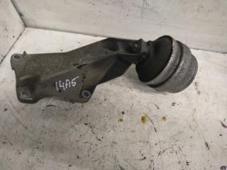 кронштейн двигателя Audi A4 B6 2004, 2.0 л., ALT, бензин, АКПП, седан