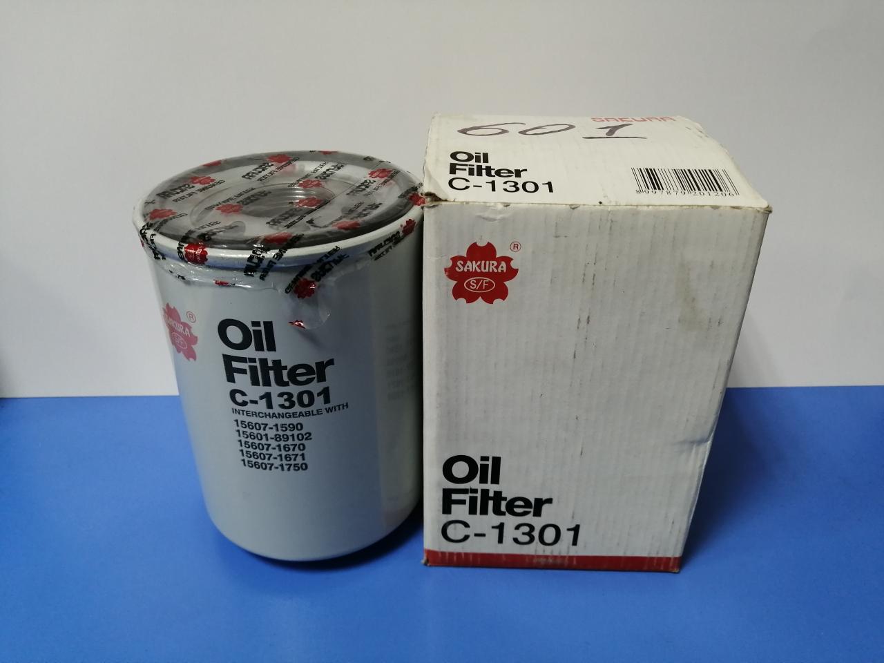 фильтр масляный , SAKURA, 15607-1590, 15601-89102, 15607-1670, 15607-1671, 15607-1750, C-1301 - фото №1