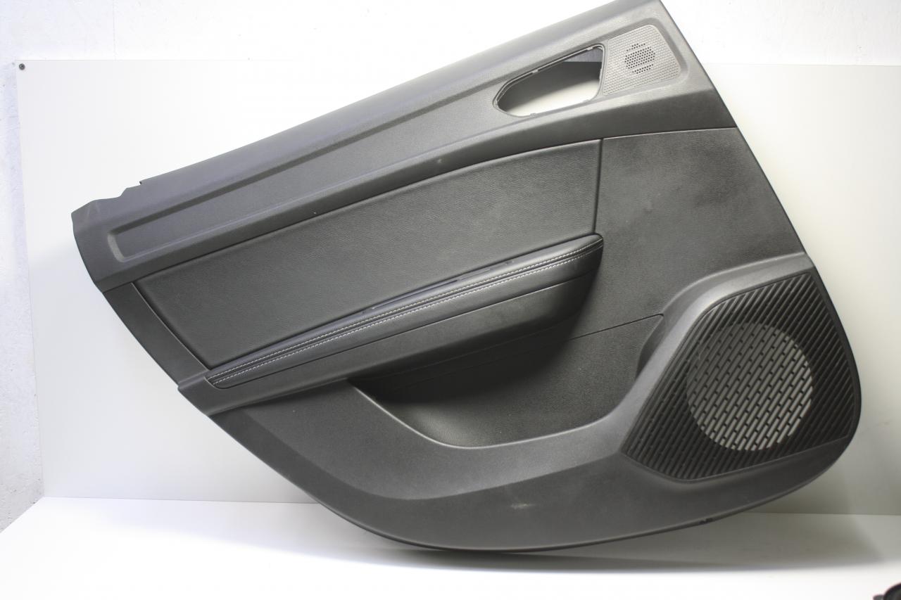 обшивка двери задняя левая Renault Arkana 1 поколение SUV 2020, 1.3 л., H5H, бензин, вариатор, серый, хетчбэк 5 дв., полный подключаемый привод - фото №1