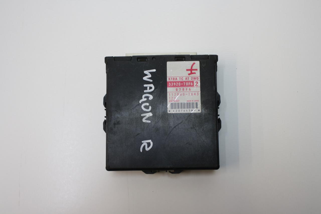 блок управления двигателем Suzuki Wagon R 2 поколение MH55S 2000, 1.0 л., K10A, бензин, АКПП, черный, хетчбэк 5 дв., передний привод, 3392078F6 - фото №1
