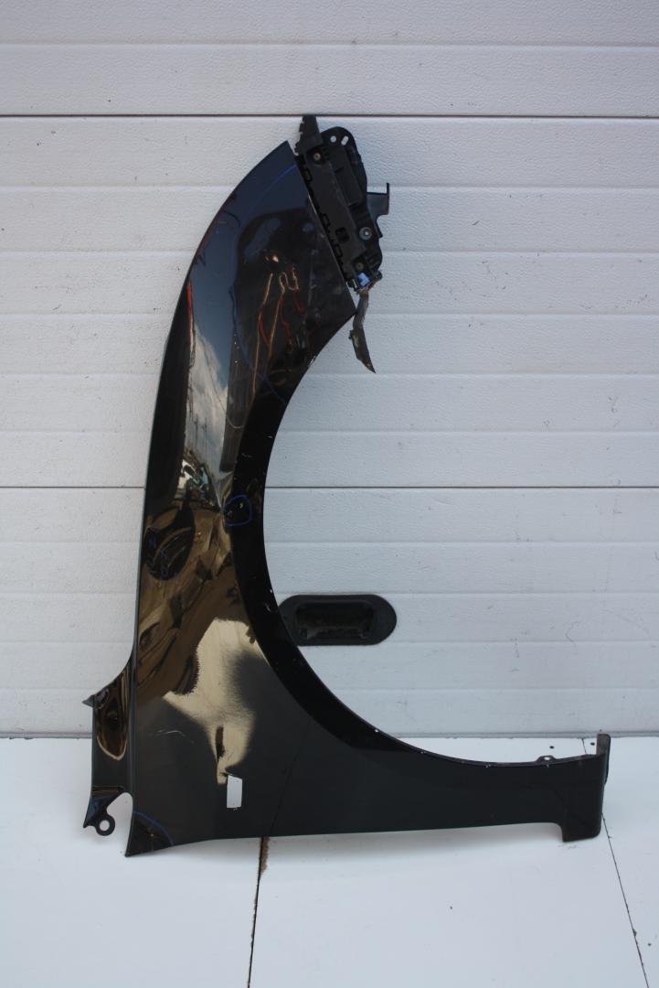 крыло переднее правое Chevrolet Cruze 1 поколение J300 2012, 1.6 л., F16D3, бензин, МКПП, черный, седан, передний привод - фото №1