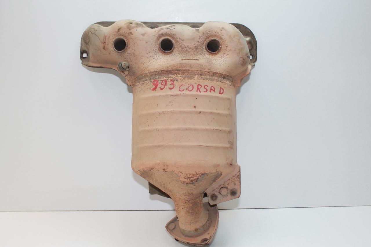 коллектор выпускной Opel Corsa D S07 2007, 1.2 л., бензин, МКПП, серый, хетчбэк 3 дв., передний привод - фото №1