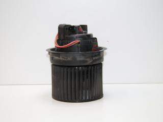 моторчик печки Renault Sandero 2 поколение 5S 2015, 1.6 л., K7M 812, бензин, МКПП, белый, хетчбэк 5 дв., передний привод