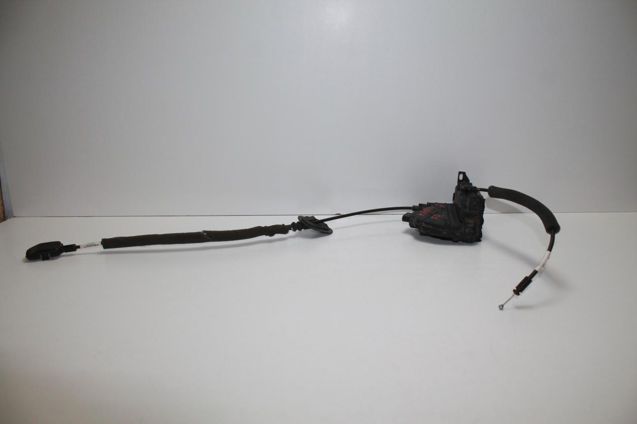 замок двери передней правой Renault Kaptur 1 поколение SUV 2018, 1.6 л., H4MD429, бензин, вариатор, белый, хетчбэк 5 дв., передний привод, 805022764R - фото №1