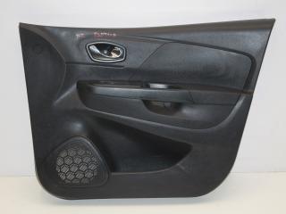 обшивка двери передняя правая Renault Kaptur 1 поколение SUV 2018, 1.6 л., H4MD429, бензин, вариатор, белый, хетчбэк 5 дв., передний привод, 809008613R