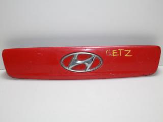 накладка двери (крышки) багажника Hyundai Getz 1 поколение TB 2003, 1.3 л., G4EA, бензин, МКПП, красный, хетчбэк 5 дв., передний привод