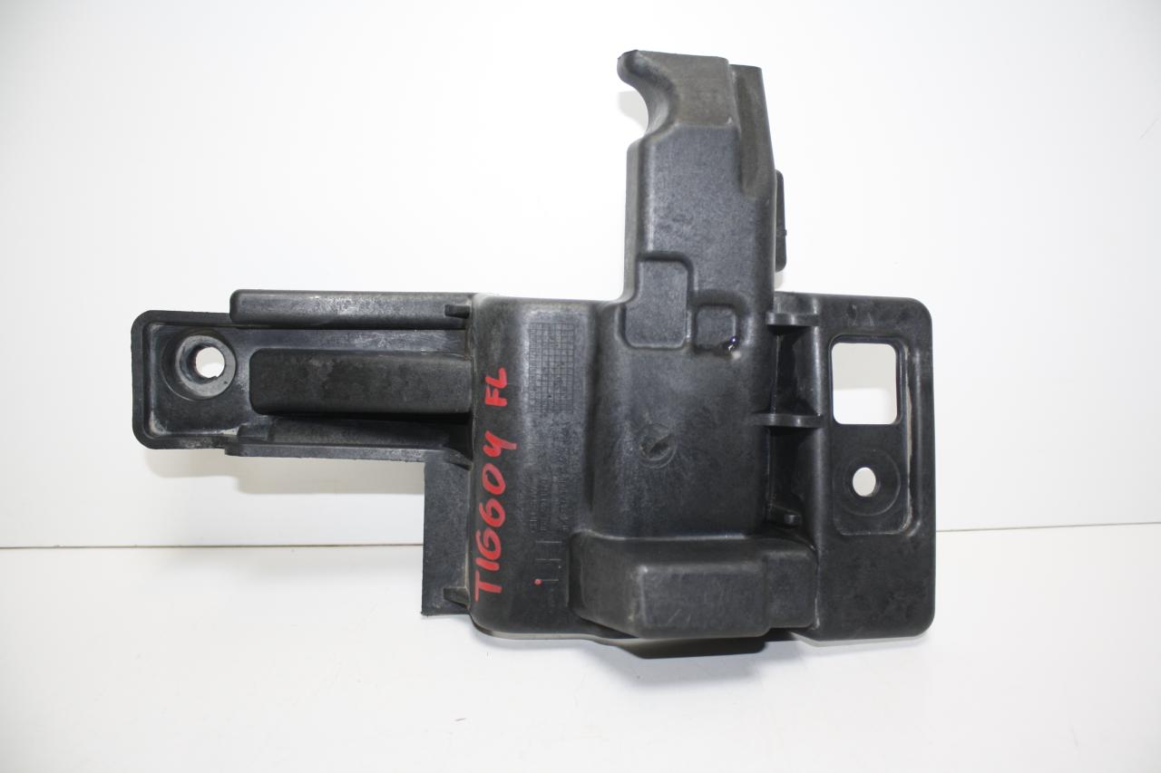 Крепление бампера переднего Chery Tiggo 4 1 рестайлинг 1 поколение 2021, 2.0 л., SQRD4G20, бензин, вариатор, серый, универсал, передний привод, J68-2803570 - фото №1