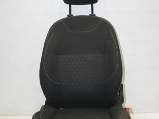 сиденье переднее Renault Logan 2 поколение [рестайлинг] 2018, 1.6 л., K4M 842, бензин, АКПП, белый, седан, передний привод