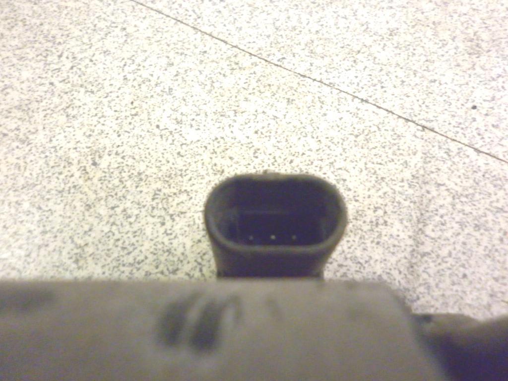 катушка зажигания ЗАЗ Sens 1 поколение 2007, МеМЗ 307 (1.3), бензин, МКПП, голубой, седан, передний привод - фото №1