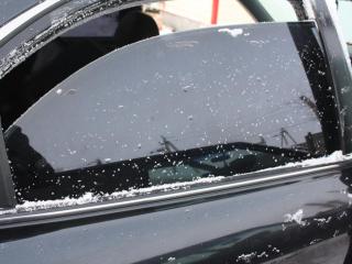 стекло двери задней правой Hyundai Sonata 4 поколение [рестайлинг] EF 2004, 2.0 л., G4JP, бензин, МКПП, бежевый, седан, передний привод, 8342038020