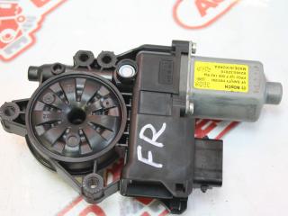 моторчик стеклоподъемника передний правый Hyundai i40 1 поколение VF 2013, 2.0 л., G4NA, бензин, АКПП, черный, седан, передний привод, 824603Z010