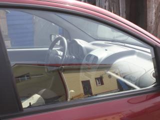 стекло двери передней правой Chery Kimo 1 поколение 2008, SQR473F, бензин, МКПП, красный, седан, передний привод, S12-5203112