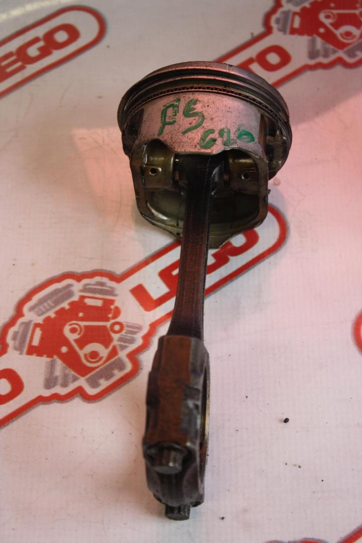 поршень Mazda 626 GE (1991 - 1997), 1.6 л., FS, бензин, МКПП, серый, седан, передний привод - фото №1