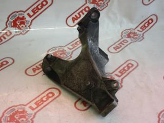 кронштейн двигателя Audi A4 B6 2002, 8E0199308A