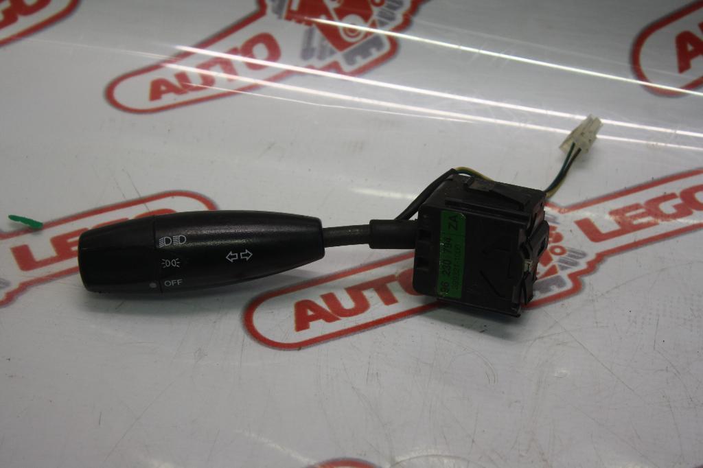 переключатель поворотов ЗАЗ Sens 1 поколение (2007 - 2025), 1.3 л., МеМЗ-307, бензин, 96230794 - фото №1