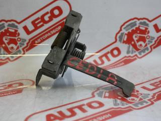 замок капота Mitsubishi Lancer Cedia 9 поколение CS2A 2001, 1.5 л., бензин, вариатор, серый, седан, правый руль