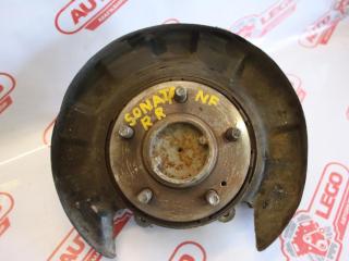 кулак задний правый Hyundai Sonata NF [рестайлинг] NF 2008, 2.0 л., G4KD, бензин, МКПП, черный, седан, передний привод, 527203K050