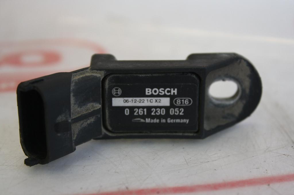 датчик абсолютного давления Fiat Albea 1 поколение 178 2007, 1.4 л., 350 A1.000, бензин, МКПП, синий, седан, передний привод, 0261230052 - фото №1