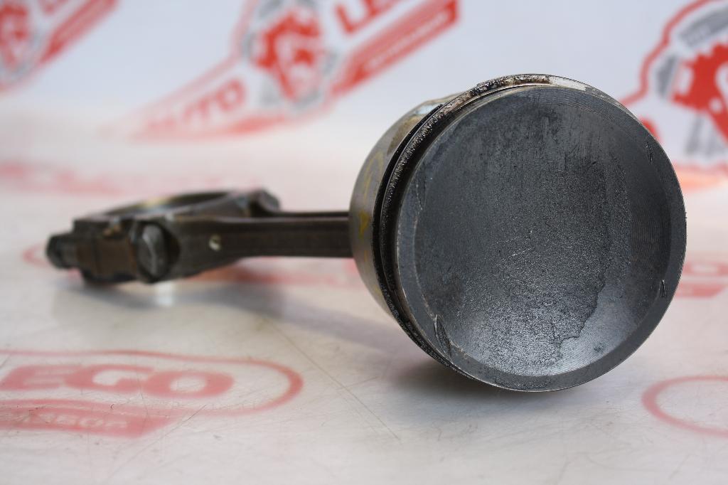 поршень Nissan Almera N15 1997, GA16DE, бензин, АКПП, зеленый, седан, передний привод, A201062C10 - фото №1