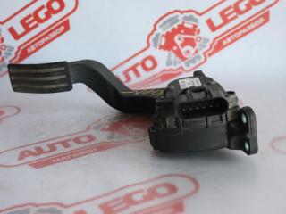 педаль Ford Fusion 1 поколение [рестайлинг] CBK 2006, 1.4 л., FXJA, бензин, МКПП, красный, хетчбэк 5 дв., передний привод, 2S61-9F836-AA