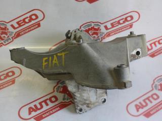 кронштейн генератора Fiat Albea 1 поколение 178 2011, 1.4 л., 350 A1.000, бензин, МКПП, золотистый, седан, передний привод, 46753605