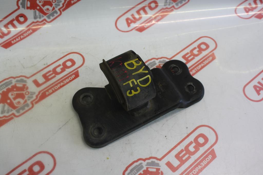 подушка крепления двигателя BYD F3 1 поколение 2008, DA4G15S, бензин, МКПП, синий, седан, передний привод, 1017178000 - фото №1