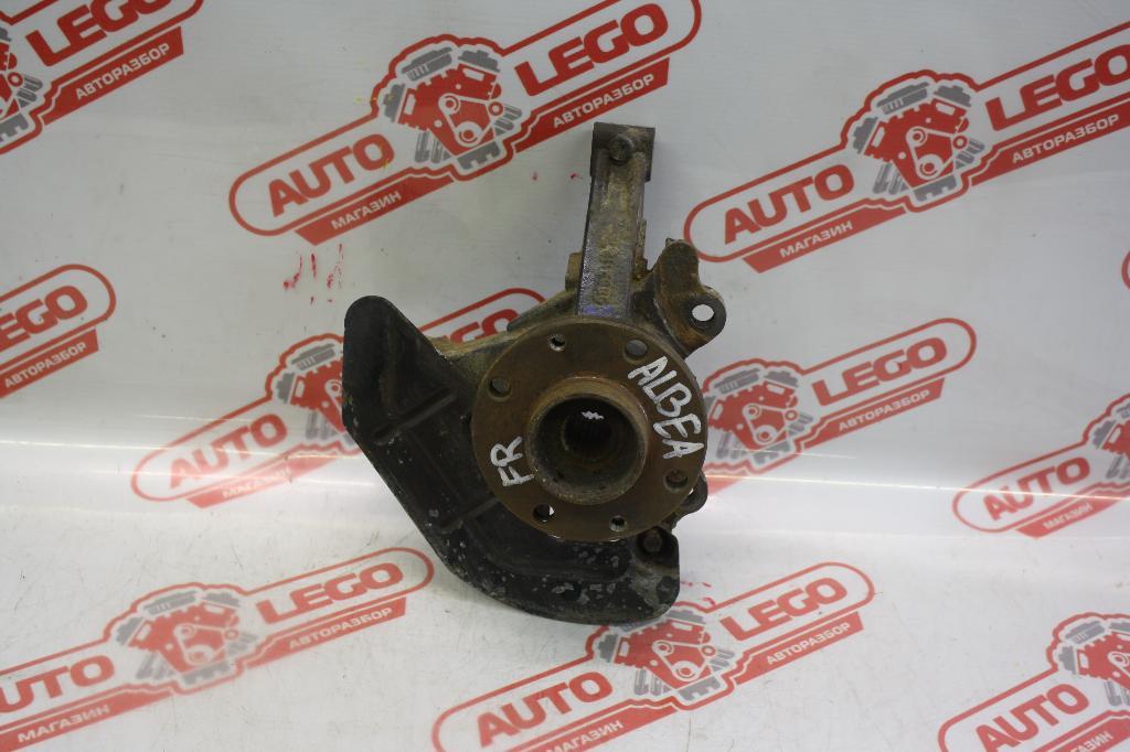 кулак поворотный правый Fiat Albea 1 поколение 178 2007, 1.4 л., 350 A1.000, бензин, МКПП, синий, седан, передний привод, 51759333 - фото №1