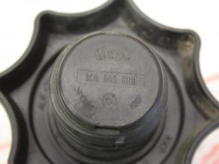 болт Volkswagen Passat B6 3BADR 2006, 1.6 л., BLF, бензин, МКПП, седан, передний привод, 3C0803899