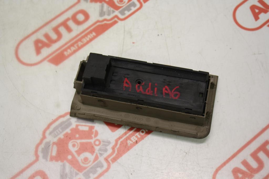 блок управления стеклоподъемниками Audi A6 4B/C5 4A2 1999, 2.4 л., APS, бензин, МКПП, темно-синий, седан, передний привод, 4B0959851 - фото №1
