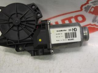 моторчик стеклоподъемника Hyundai Elantra HD 2010, 1.6 л., G4FC, бензин, МКПП, белый, седан, передний привод, 834502H000