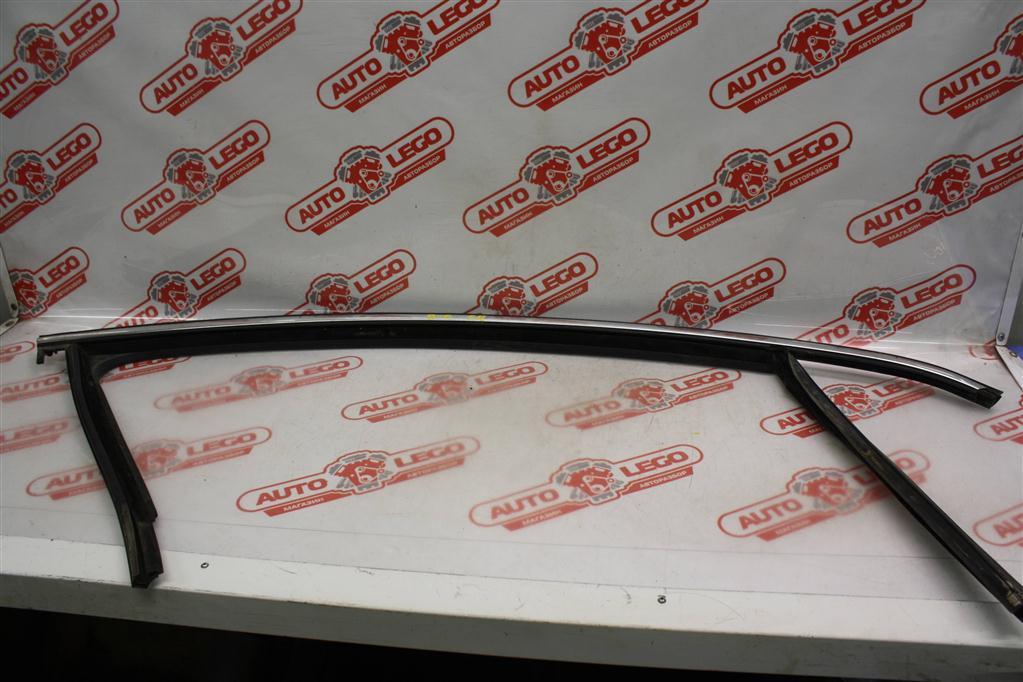 рамка двери Volkswagen Passat B6 3BADR 2006, 1.6 л., BLF, бензин, МКПП, седан, передний привод, 3C4837644B - фото №1