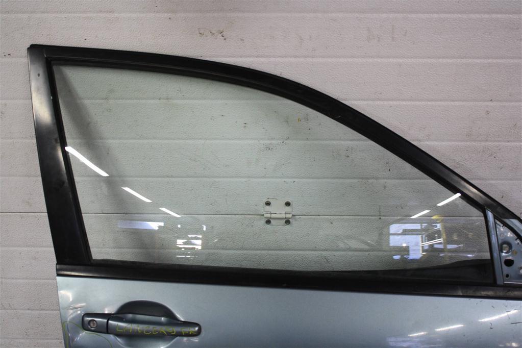 стекло двери передней правой Mitsubishi Lancer 9 поколение C12W 2006, 1.6 л., 4G18, бензин, МКПП, зеленый, седан, передний привод, MR525732 - фото №1
