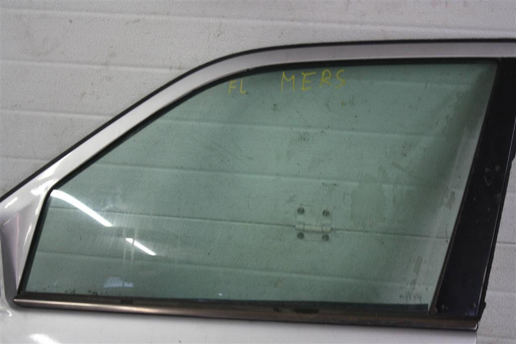 стекло двери передней левой Mercedes-Benz C-Класс W202/S202 1995, M 111.920, бензин, МКПП, серый, седан, задний привод, A2027200318 - фото №1