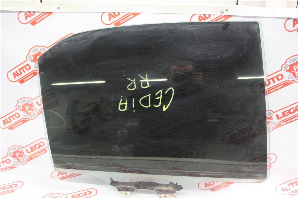 стекло двери задней правой Mitsubishi Lancer Cedia 9 поколение CS2A 2001, 1.5 л., бензин, вариатор, серый, седан, правый руль, MR525742 - фото №1