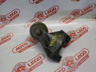 подушка крепления двигателя Opel Vectra B 31 1998, 1.6 л., X 16 XEL, бензин, МКПП, черный, универсал, передний привод, 90498542