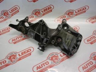 кронштейн генератора Renault Logan 1 поколение L8 2008, 1.6 л., K7MF710 , бензин, МКПП, серый, седан, передний привод, 8200169566