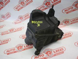 корпус воздушного фильтра Renault Megane 2 поколение BA 2006, 1.6 л., K4M 813, бензин, АКПП, голубой, седан, 8200176558